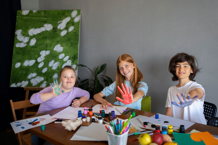 Storytelling through Fine Arts in Early Childhood Education